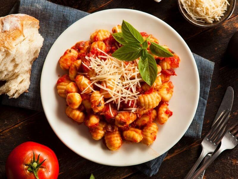 italian-gnocchi-pomodoro