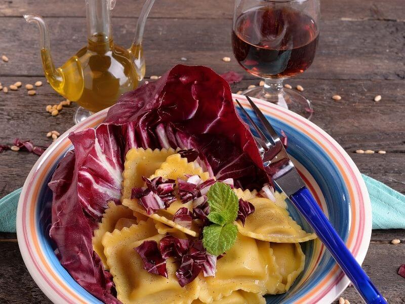 pasta-with-scamorza-and-radicchio