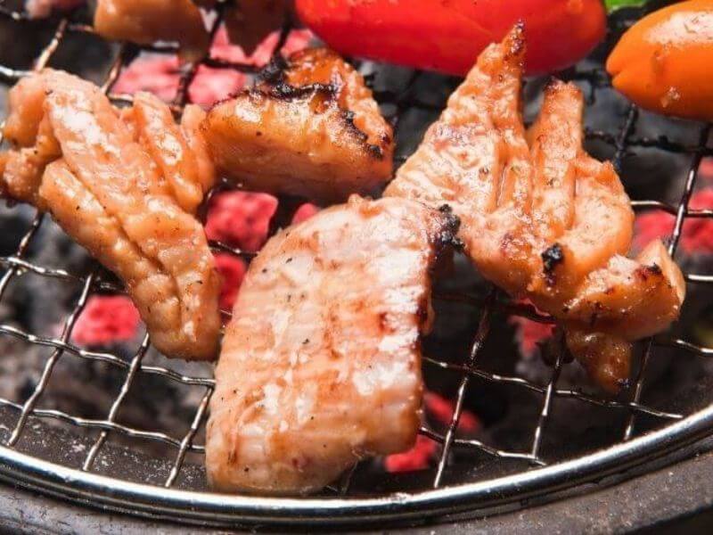 yakiniku-vs-korean-bbq