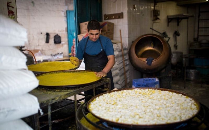 middle eastern pastry