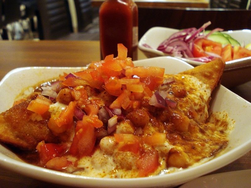 samosa chaat street food