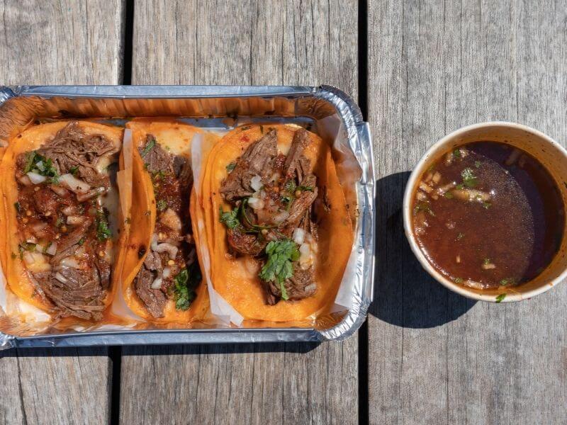 birria-tacos-calories