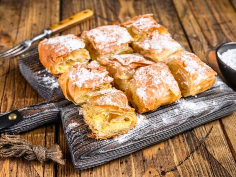 greek-bougatsa-origin