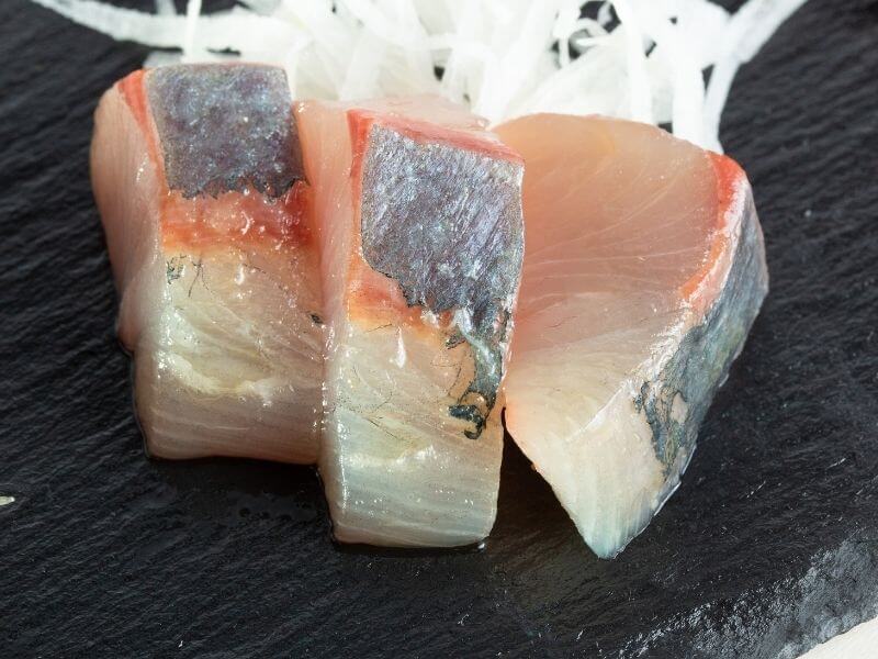 what-is-yellowtail-sashimi