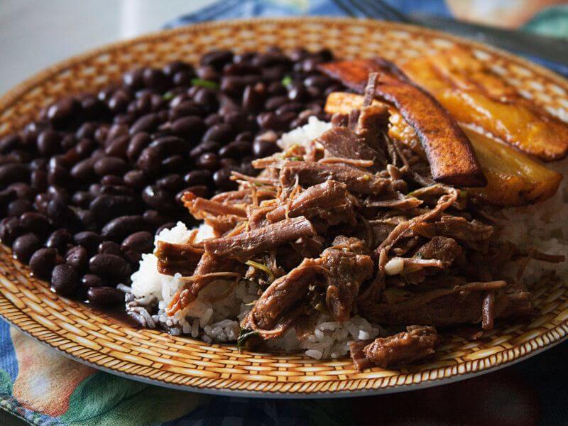 pabellon-calories-and-nutrition