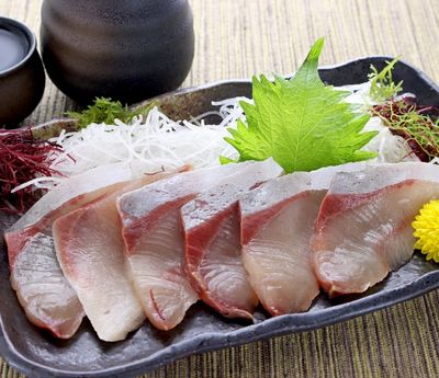 yellowtail-sashimi-post