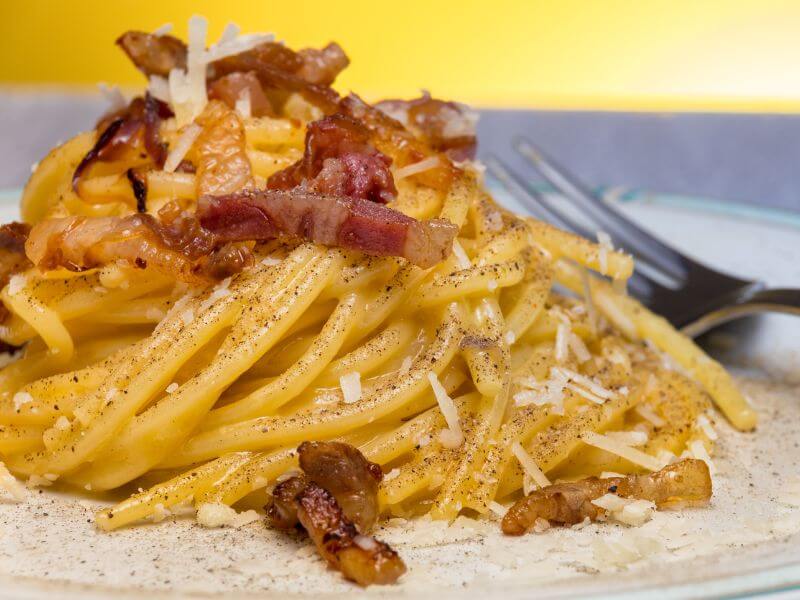 spaghetti-carbonara-calories-and-nutrition